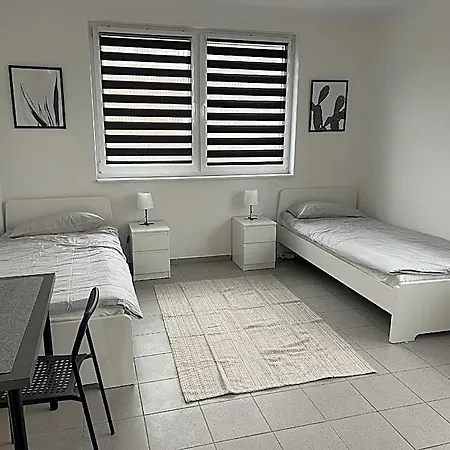 Aparthotel Aparts Centrum